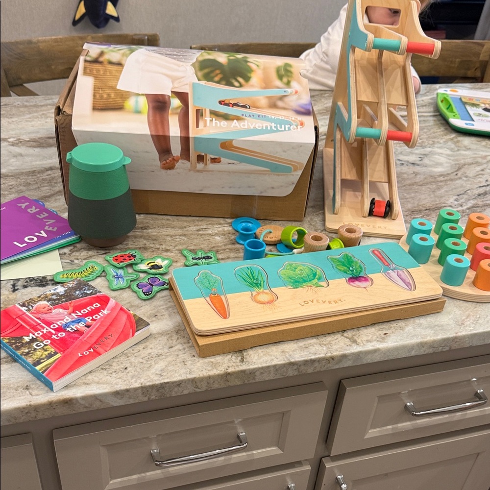 The Adventurer Lovevery play kit Months 16,17, 18 

All pieces, original box